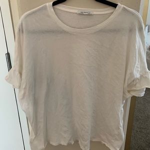 Ruffled sleeve tee